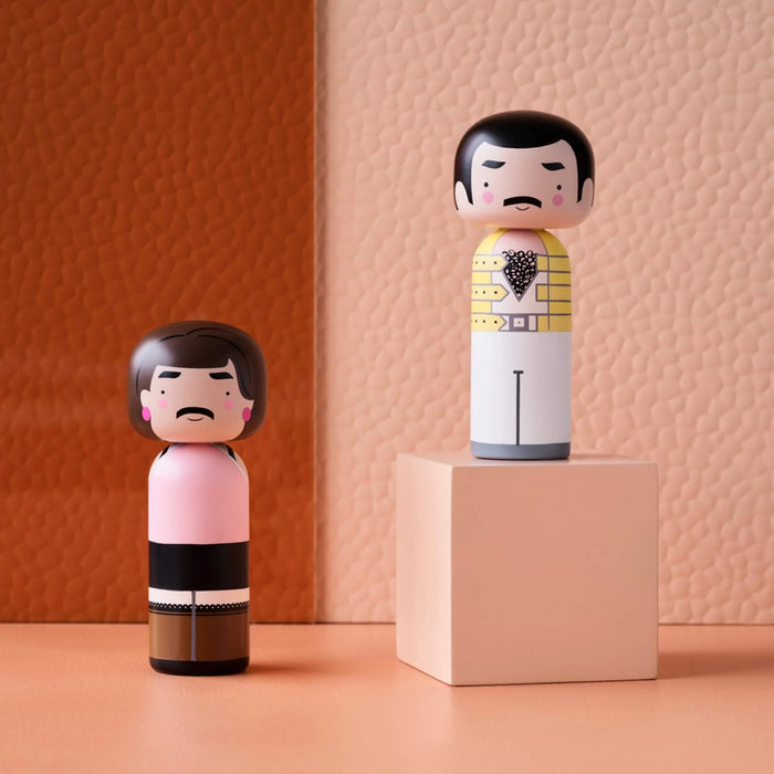 Kokeshi Dolls Freddie Mercury de Lucie Kaas