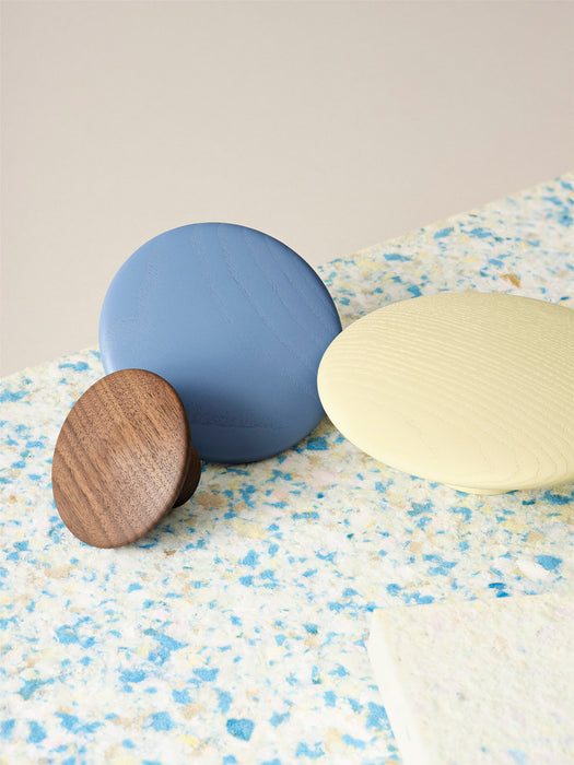 Perchero The Dots de Muuto