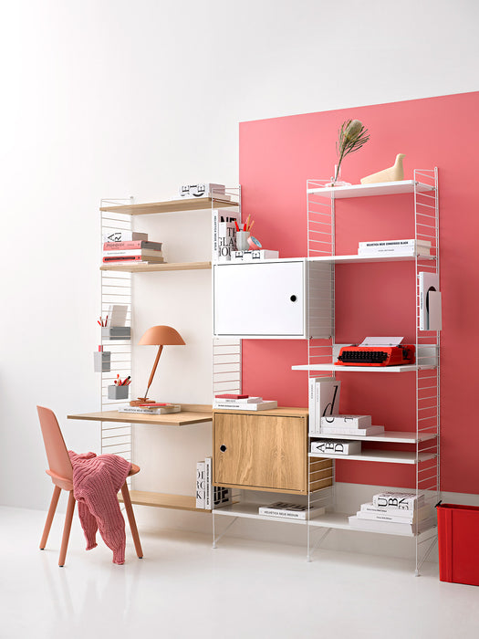 Low shelf Zet Storing System de String Furniture